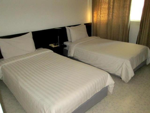 The Ratchathani Hotel Ubon Ratchathani Exterior photo